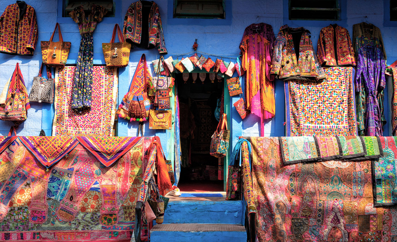 Rajasthan stands out with is chivalrous conduct and colorful dress codes